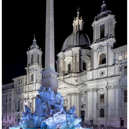 PiazzaNavona Vertical